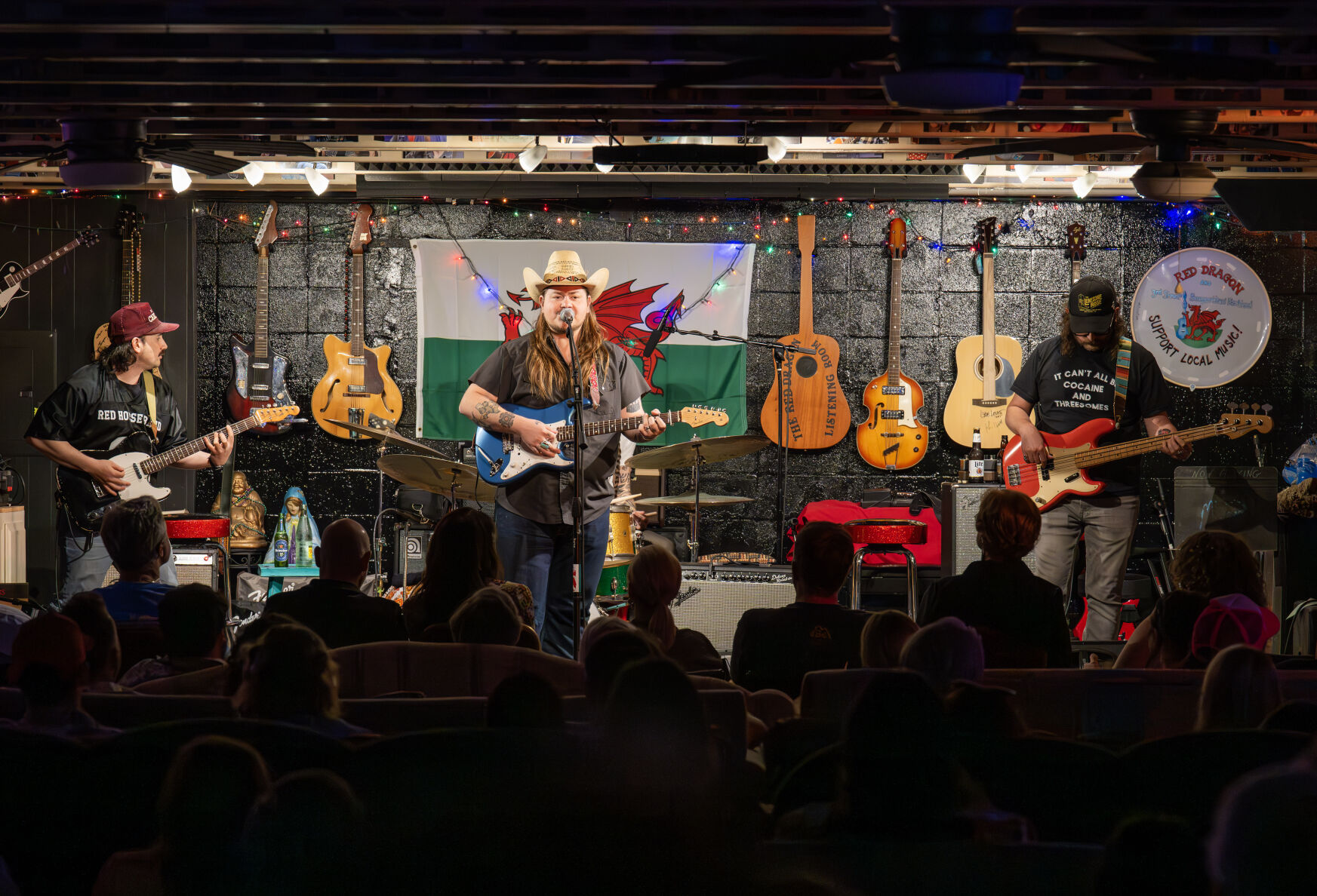 Vincent Neil Emerson Opener Grayson Jenkins